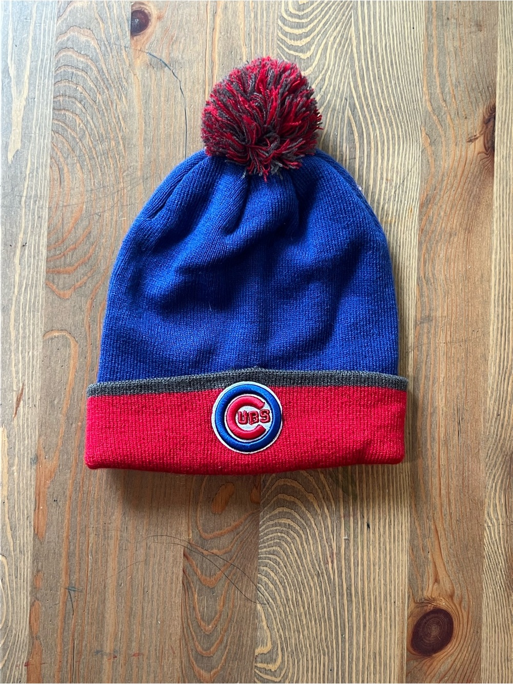 Chicago Cubs Blue & Red Pom-Pom Knit Beanie